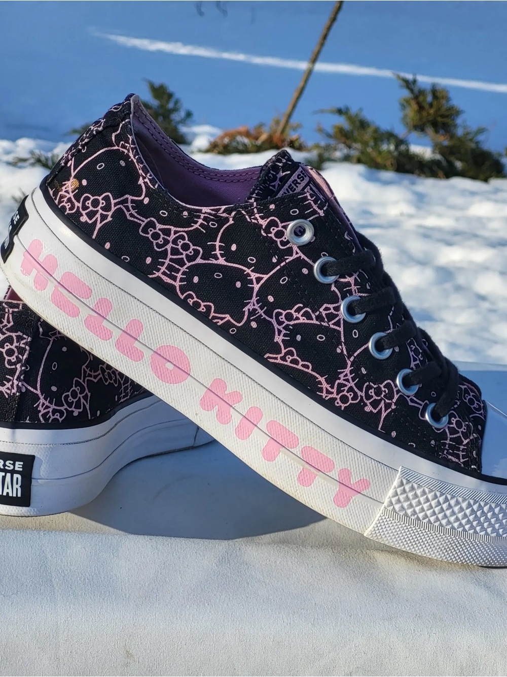 Converse Women's Black & Pink Hello Kitty Low Top Sneakers